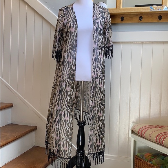 NWT For Love & Lemons Printed Open Front Kimono - Picture 5 of 6